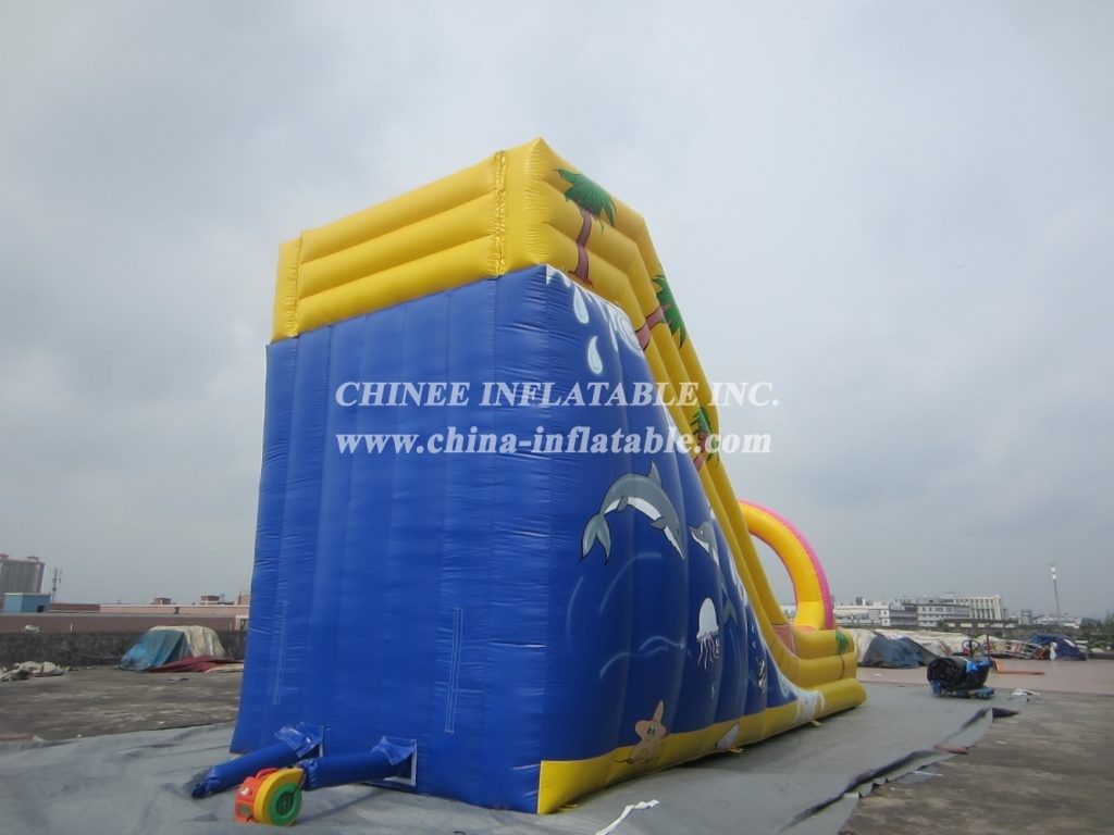 T8-272 Undersea World Inflatable Slide