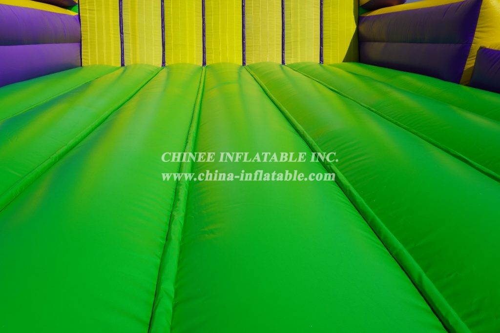 T11-974 Inflatable Velcro Wall