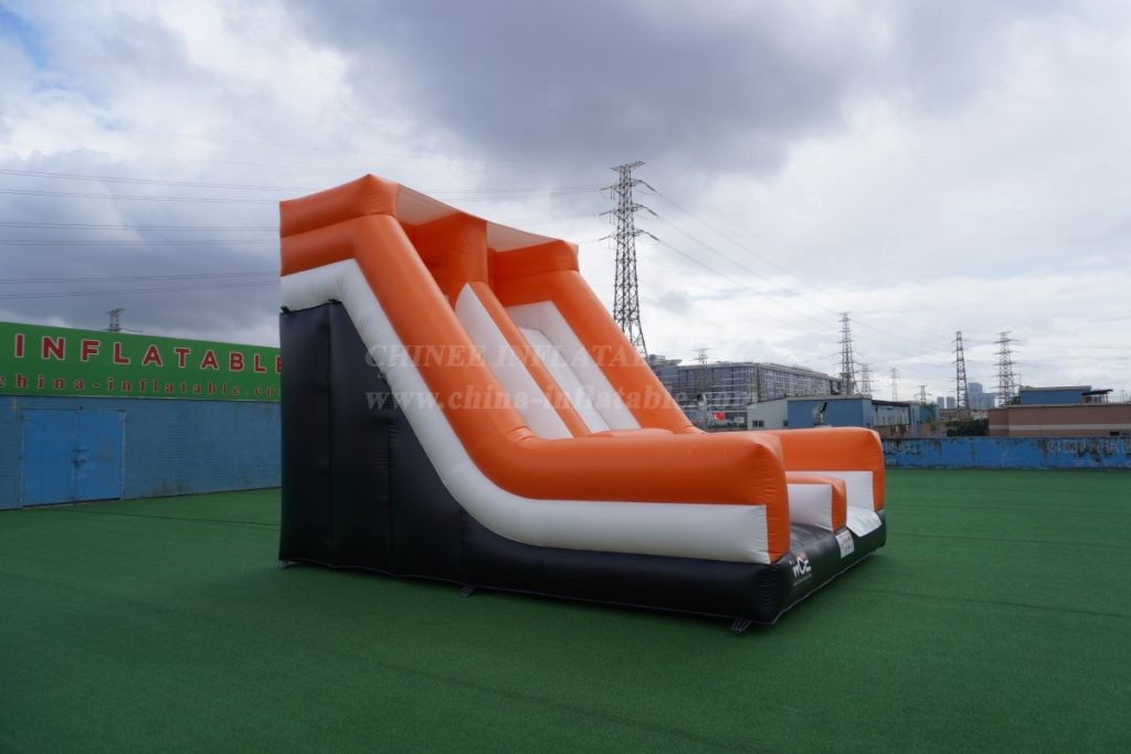 T8-558 Inflatable Dry Slide & Obstacle