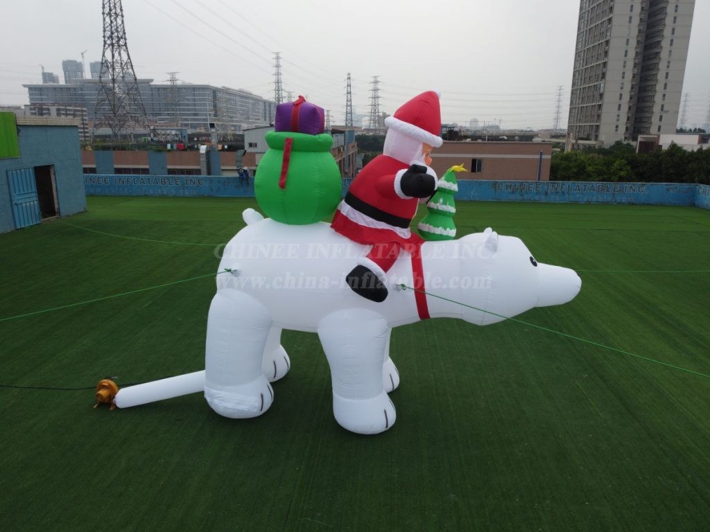 ID1-005 Santa Claus And Polar Bear Christmas Inflatable Decoration