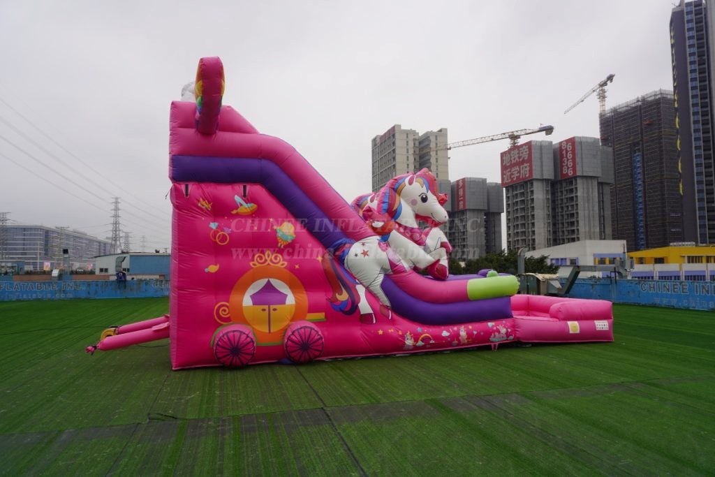 T8-4587 Infaltable Unicorn Water Slide