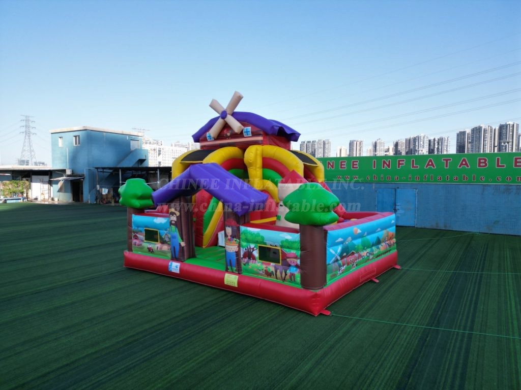 T2-8115 Farm-Themed Inflatable Playland